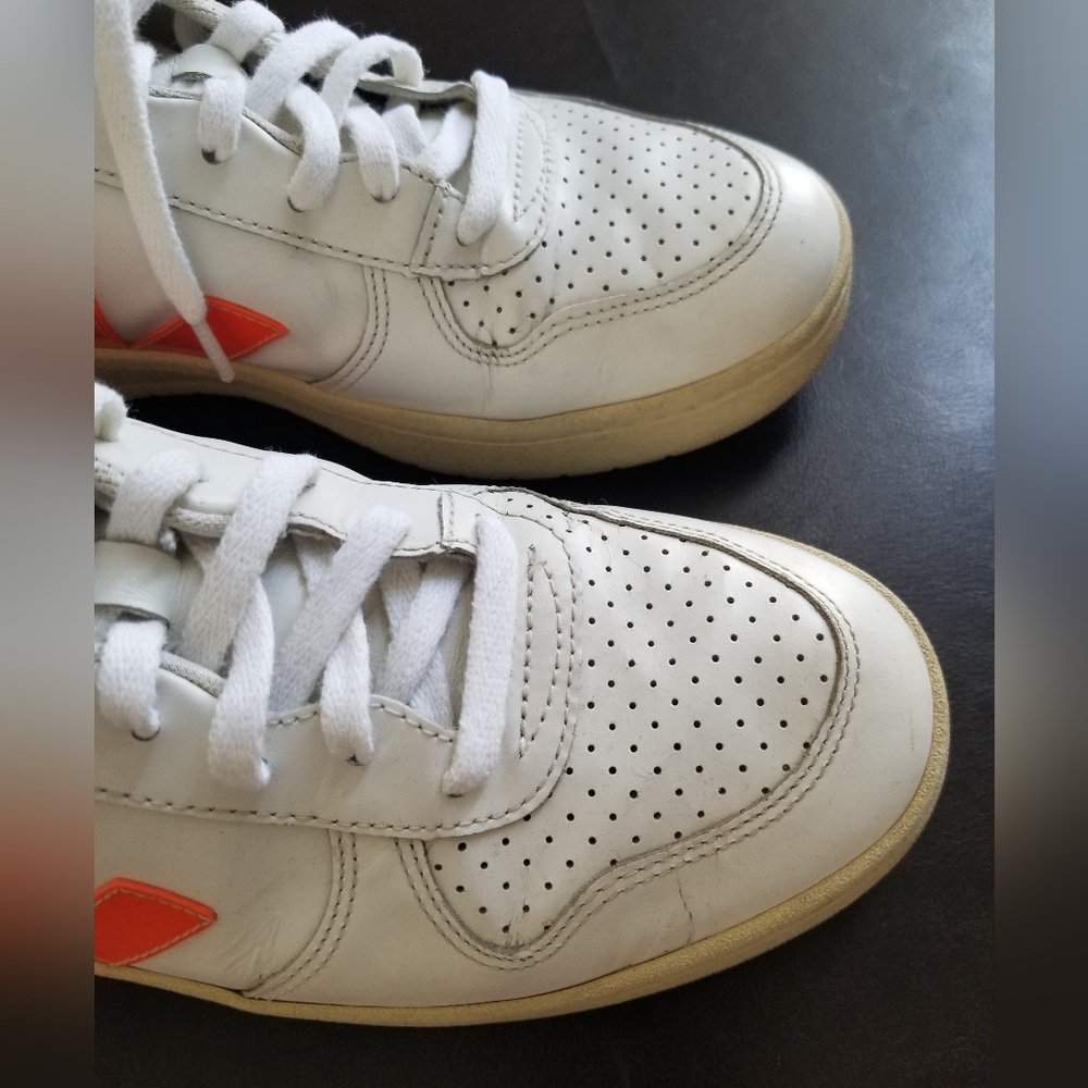 Veja Leather V-10 Sneakers Woman White N Orange Logo Sz 8 - Picture 13 of 14